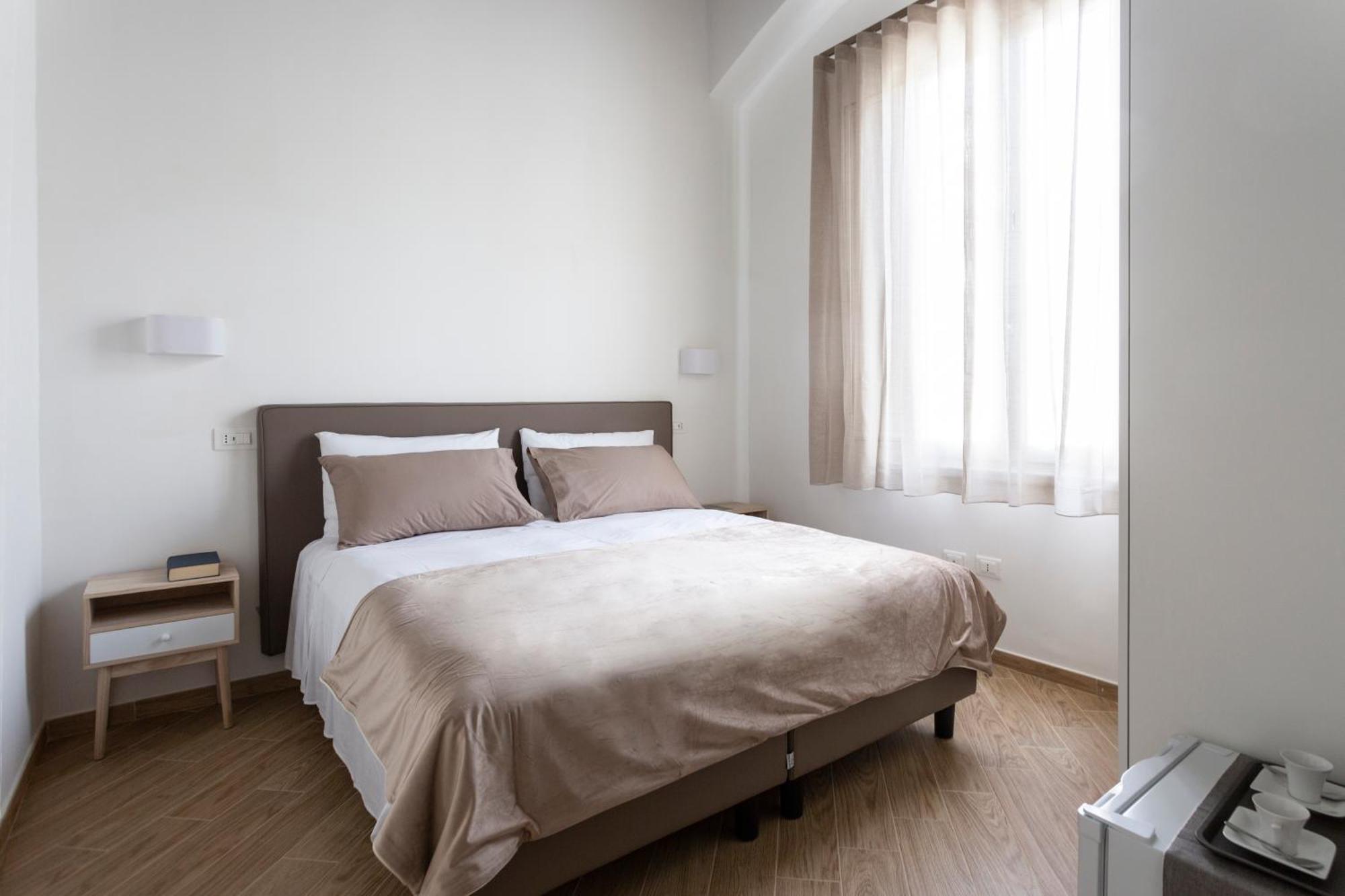 Residenza 33 Hotel Naples Luaran gambar